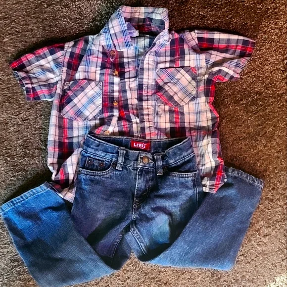 Levi's 3T & Buster Brown 4T boys outfit set - Picture 1 of 10